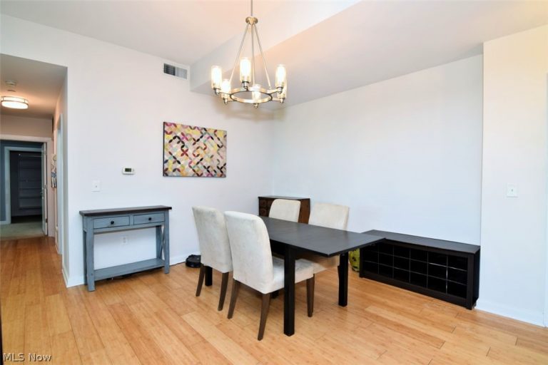 1403 Copper #307, Cleveland Heights, OH - Photo 8
