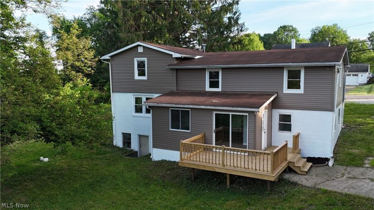 782 Hill Street, Coshocton, OH - Photo 2
