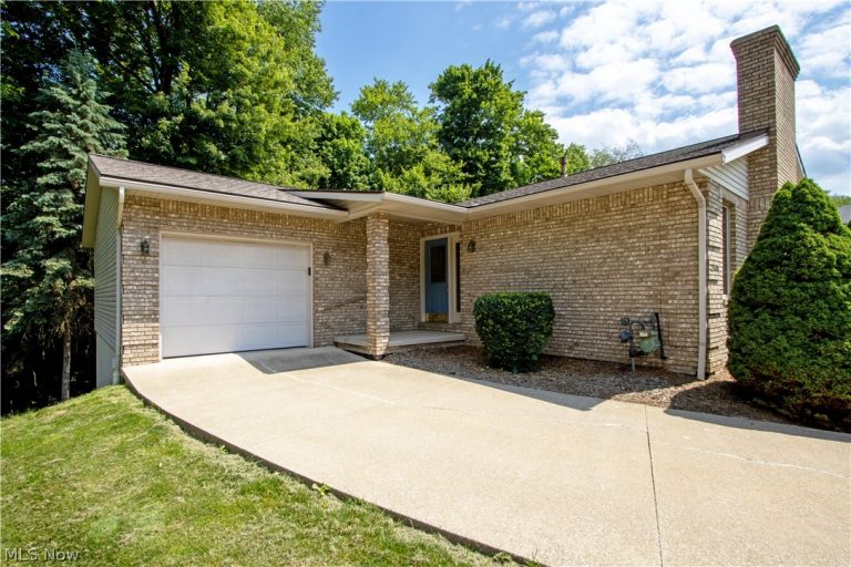2600 Eastwood Drive, Wooster, OH - Photo 2