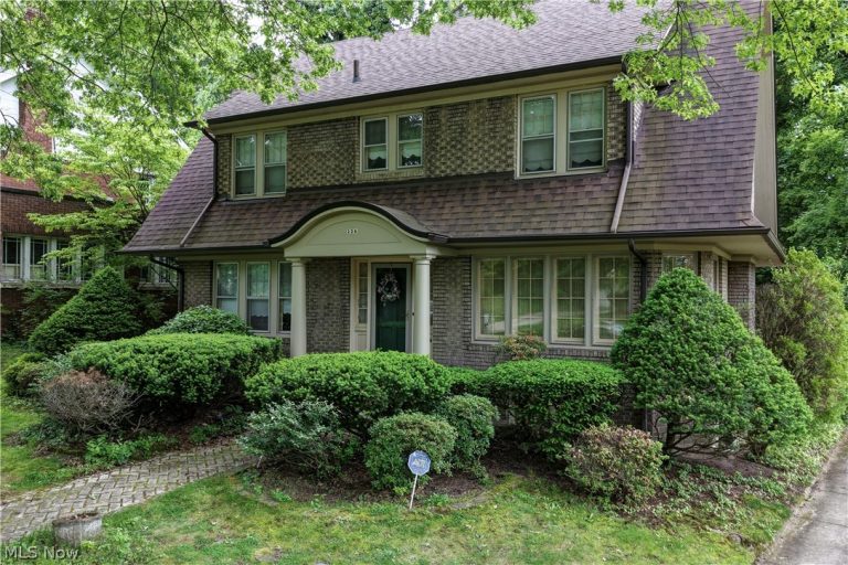 226 Storer Avenue, Akron, OH - Photo 2