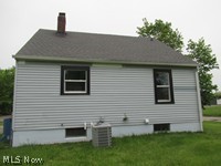 1936 Lakeview Avenue, Lorain, OH - Photo 2