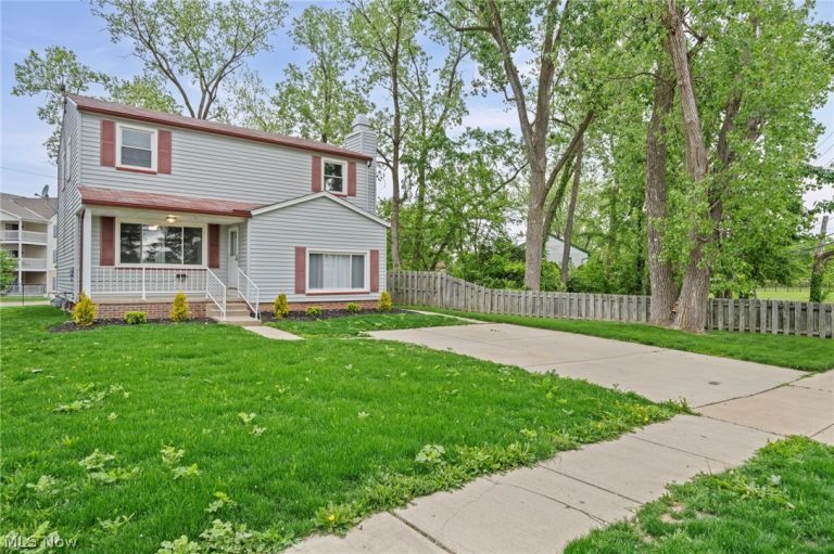270 Riveredge Parkway, Berea, OH - Photo 4