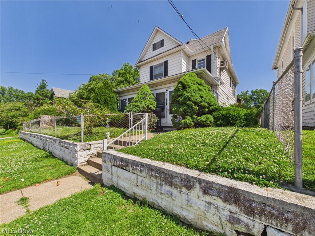 927 32nd Street, Parkersburg, WV