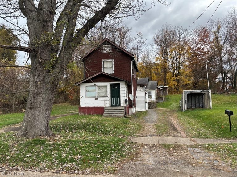 1125 Garland Avenue, Youngstown, OH, 44505