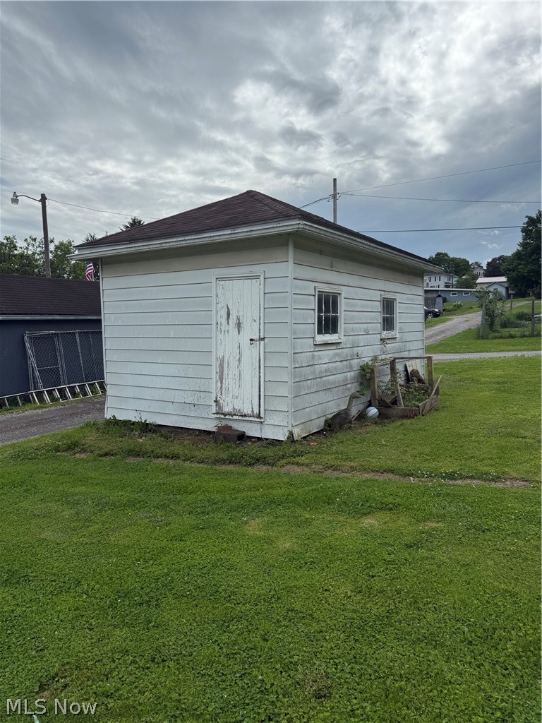 511 Jefferson Street, Salineville, OH - Photo 8