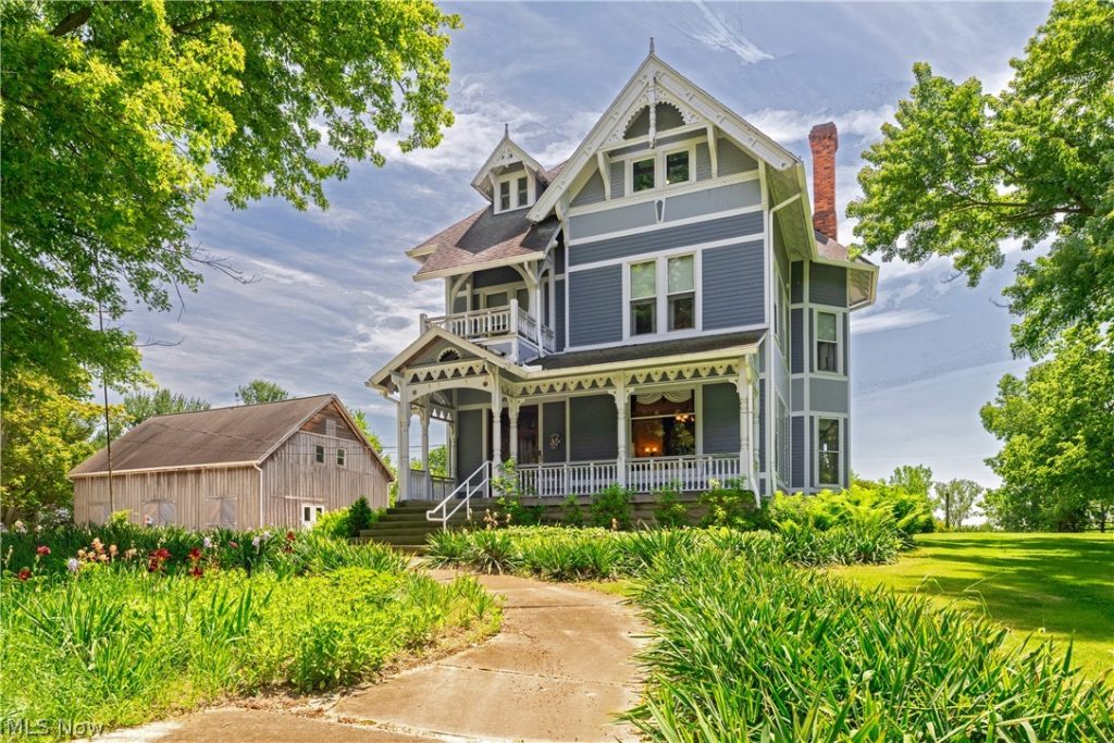 8110 Main Road, Berlin Heights, OH