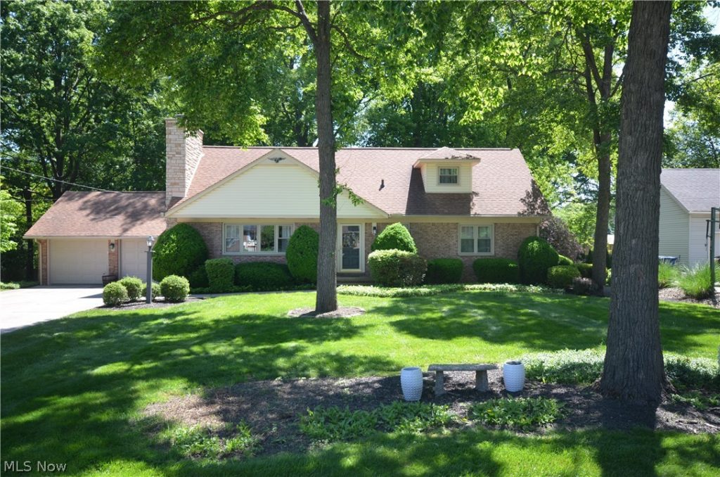 614 Fairwood Drive, Tallmadge, OH