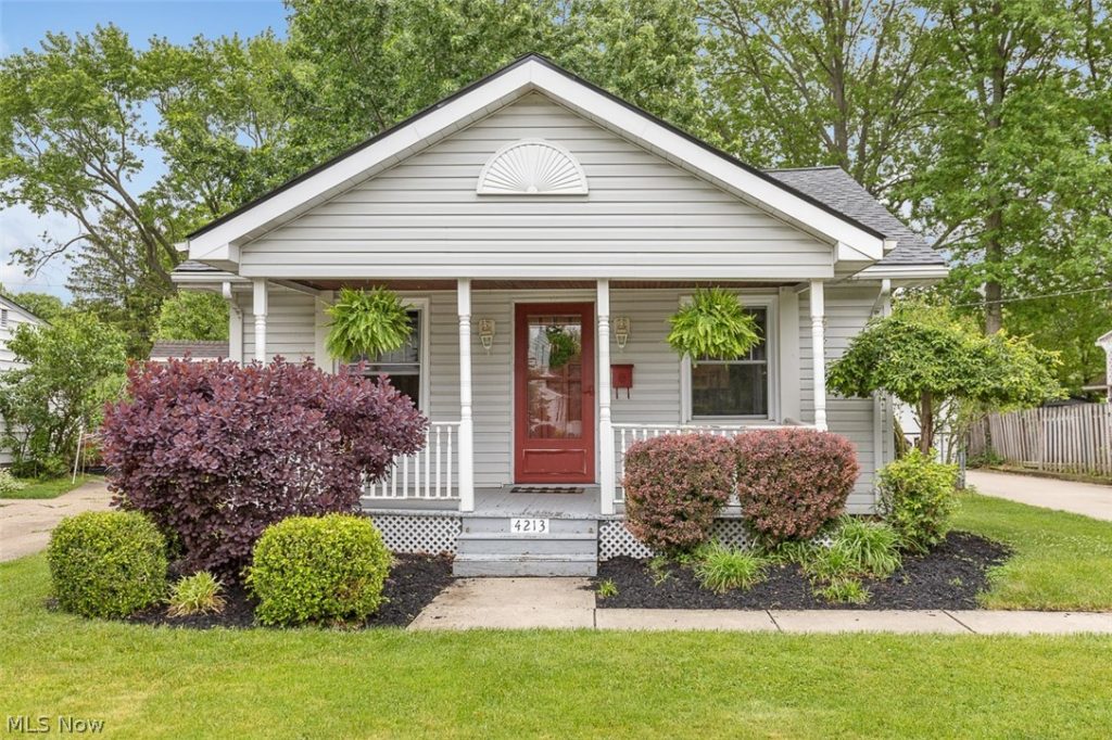 4213 219th Street, Fairview Park, OH