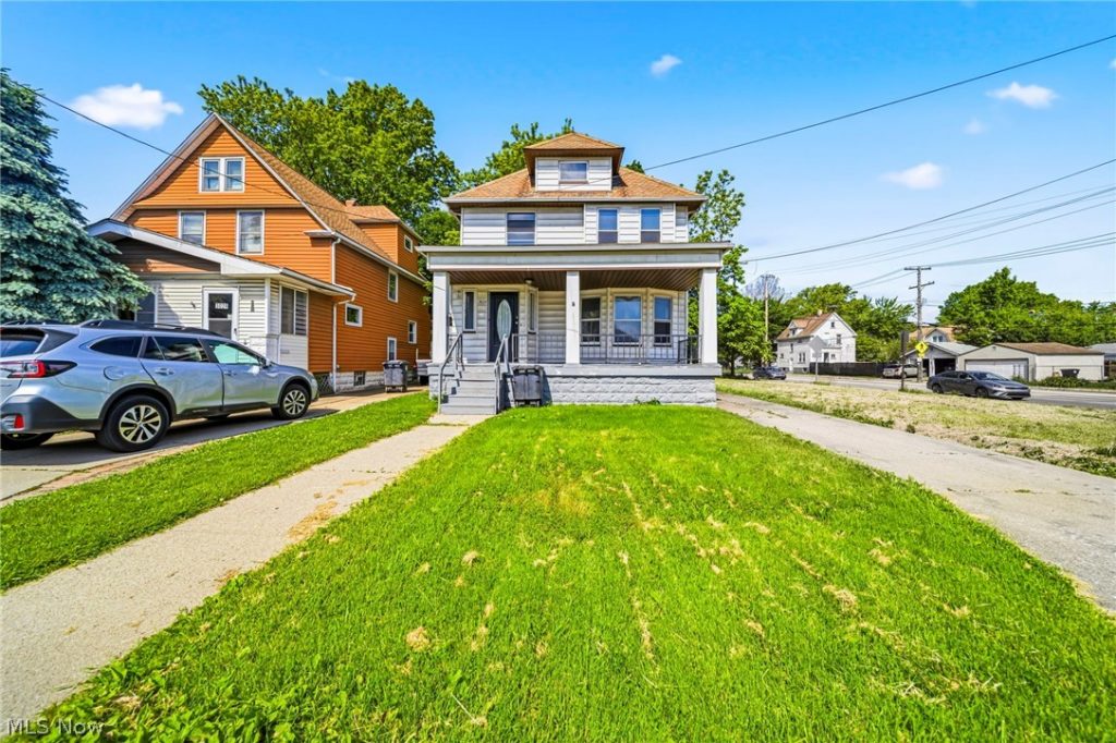 3024 100th Street, Cleveland, OH