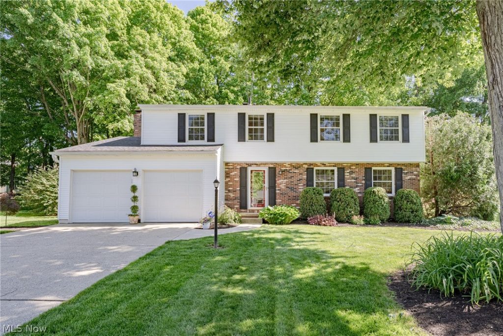 4680 Treetop Drive, Copley, OH