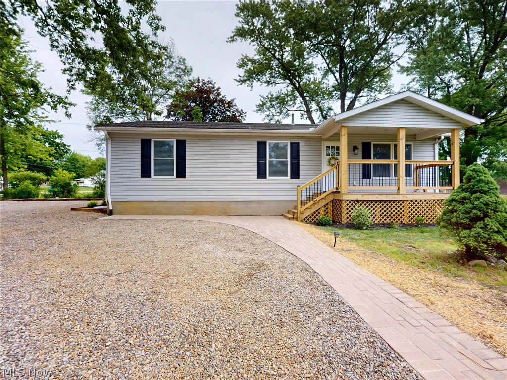 3264 Grenfall Road, Norton, OH