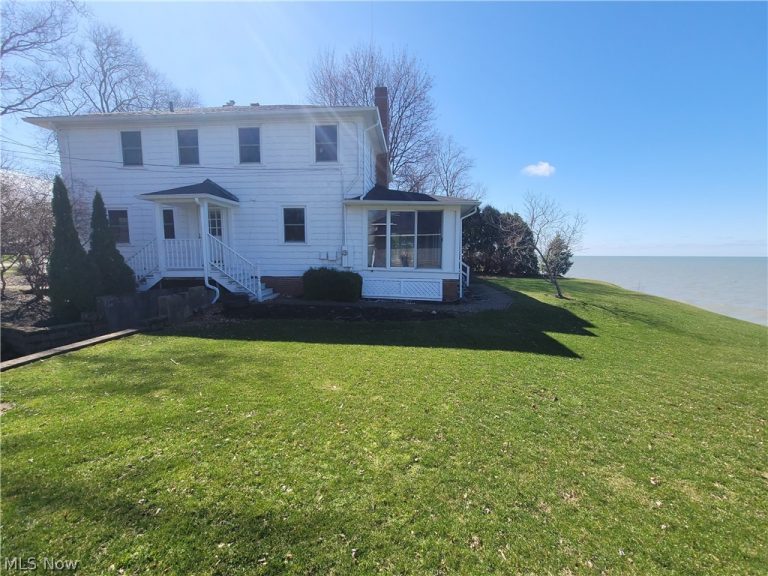 5955 Shore Drive, Madison, OH - Photo 2