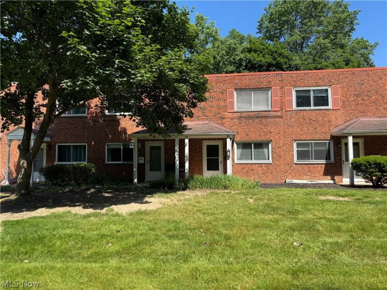 4393 Fairway Drive, Cleveland, OH, 44135