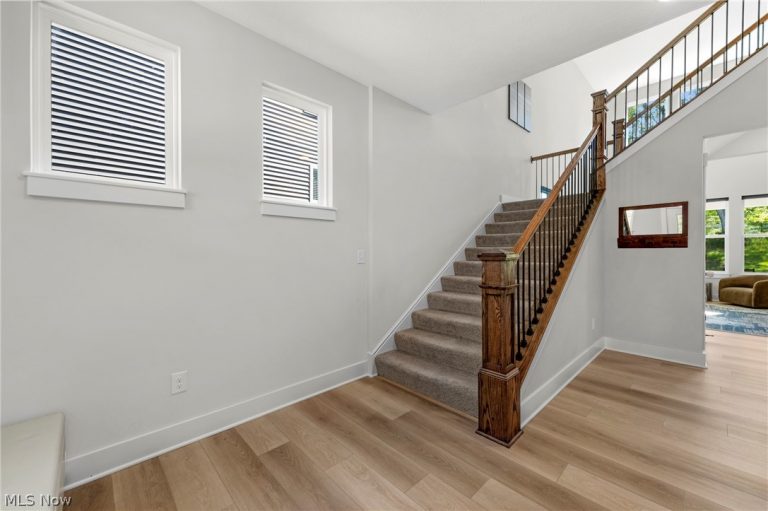 9235 Ledge View Terrace, Broadview Heights, OH - Photo 3