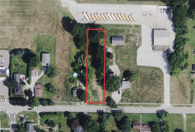 4227 Tallmadge Road, Rootstown, OH, 44272