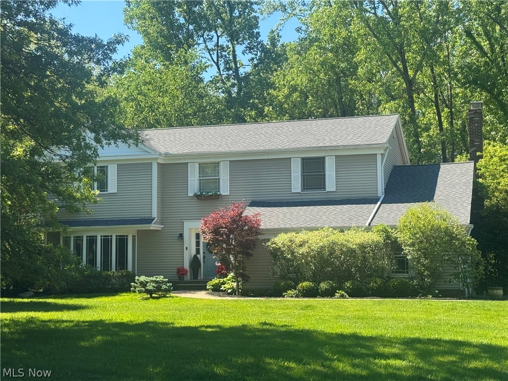 11 Chelsea Court, Chagrin Falls, OH