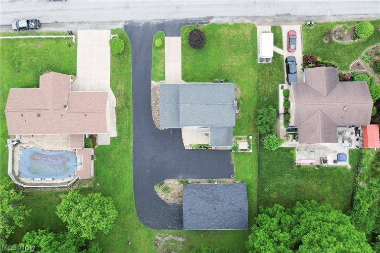 196 Morningside Drive, Wintersville, OH - Photo 5