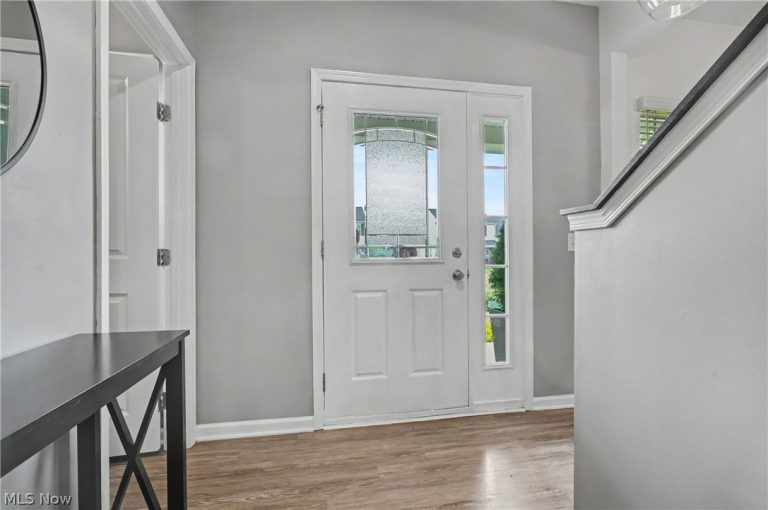 1705 Gate House Street, Canton, OH - Photo 2