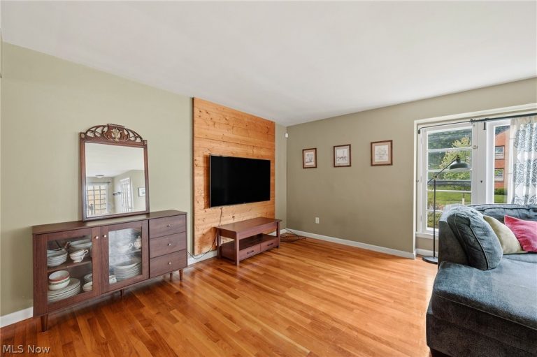 2335 Traymore Road, University Heights, OH - Photo 4