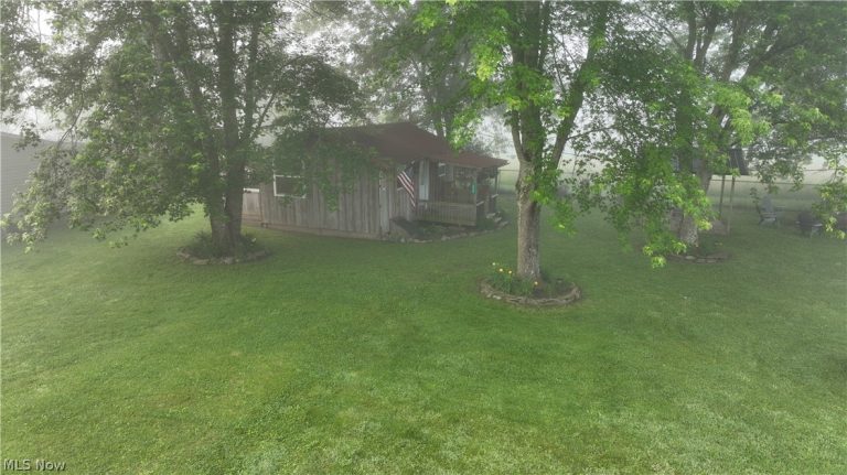 173 W Apple Blossom Way, Elizabeth, WV - Photo 8