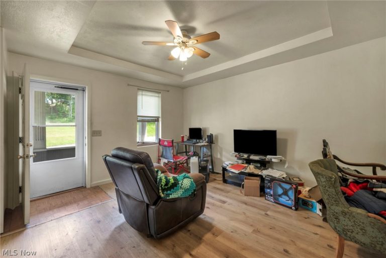 1206 Lawrence Road, Canton, OH - Photo 5