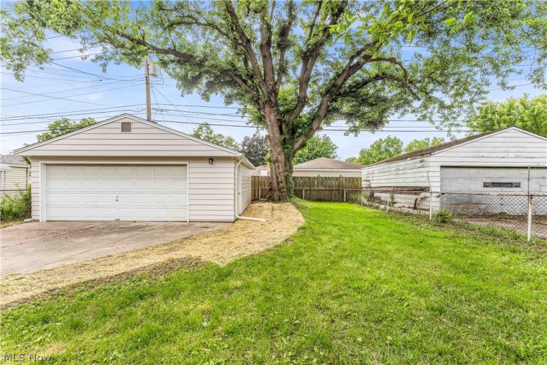 4380 146th Street, Cleveland, OH - Photo 4