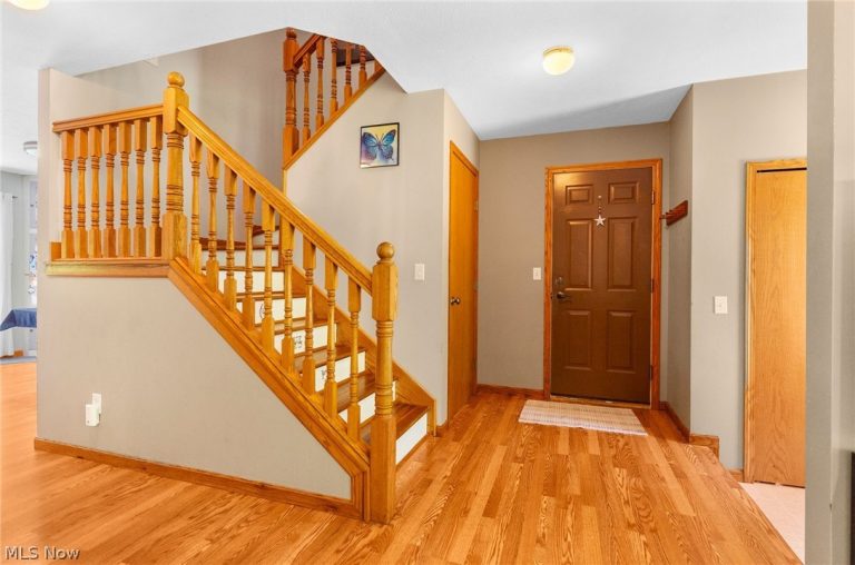 11795 Kile Road, Chardon, OH - Photo 8