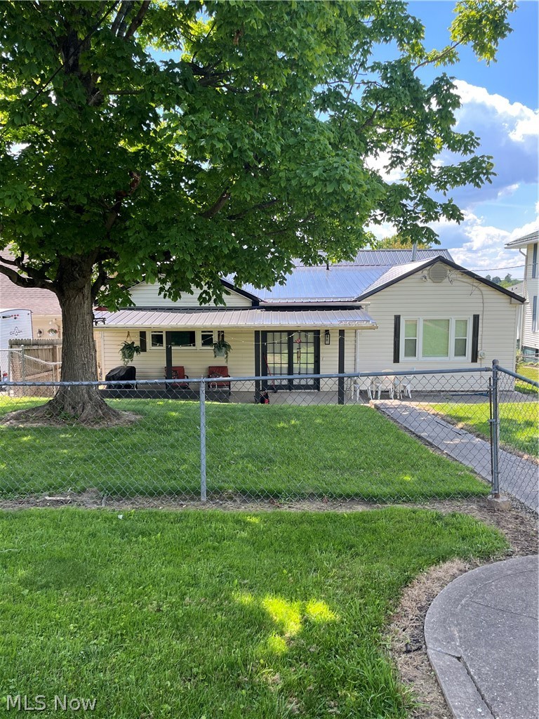 804 Oakland Boulevard, Cambridge, OH - Photo 8