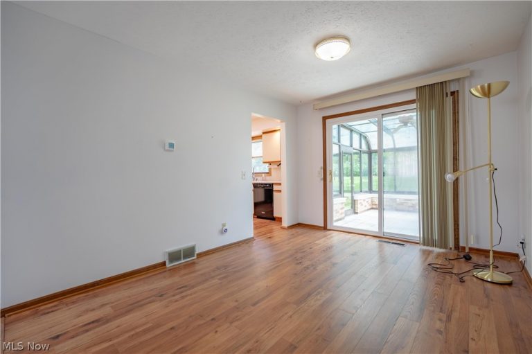 450 Layden Avenue, Canal Fulton, OH - Photo 6