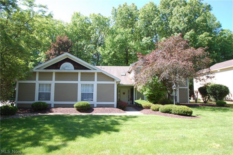1327 Fox Run Drive, Boardman, OH, 44512