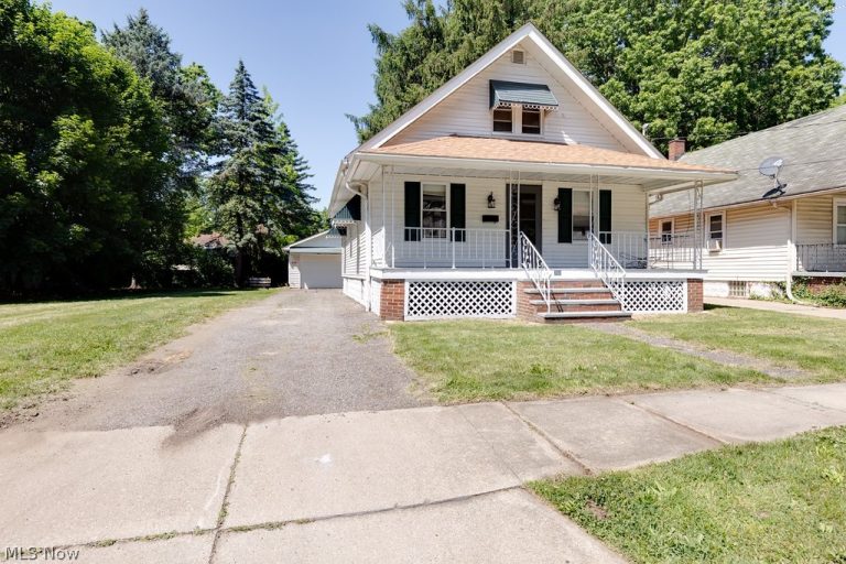 745 Lafollette Street, Akron, OH, 44306