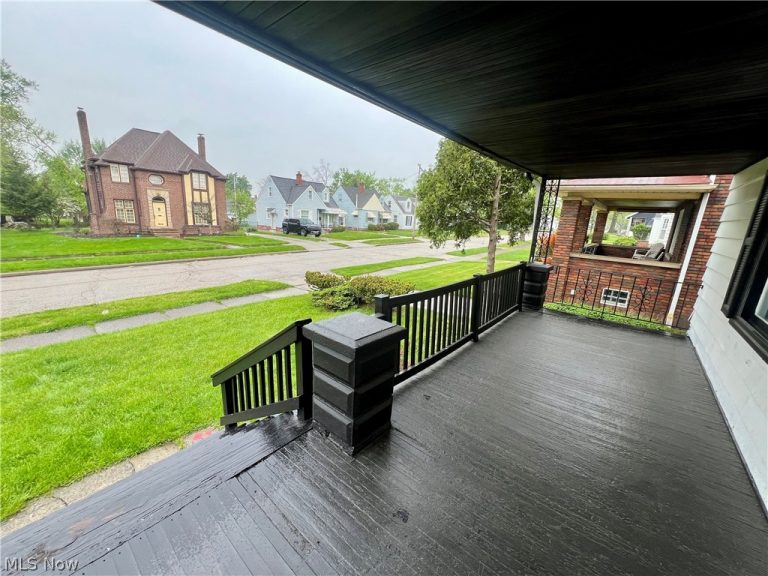 5153 Cato, Maple Heights, OH - Photo 3