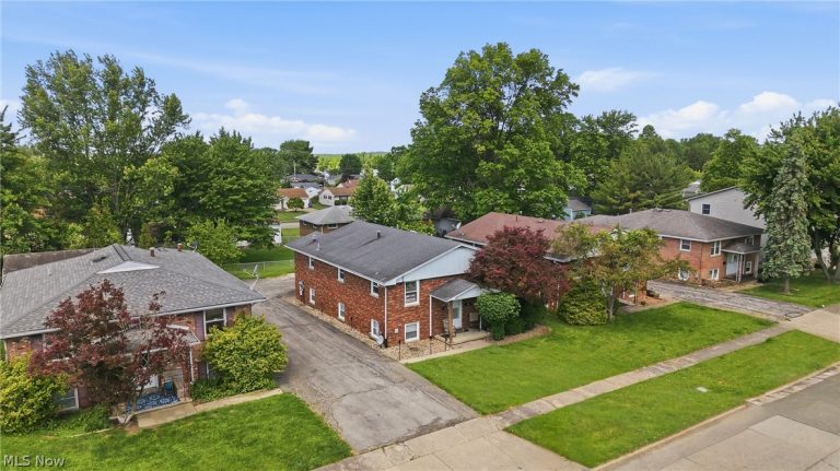 912 Highland Avenue, Girard, OH - Photo 5