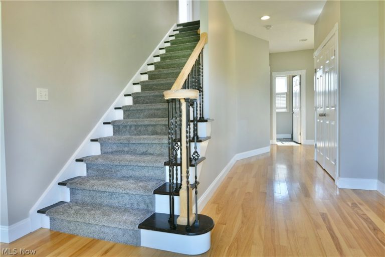 12030 Princeton Road, Huntsburg, OH - Photo 6