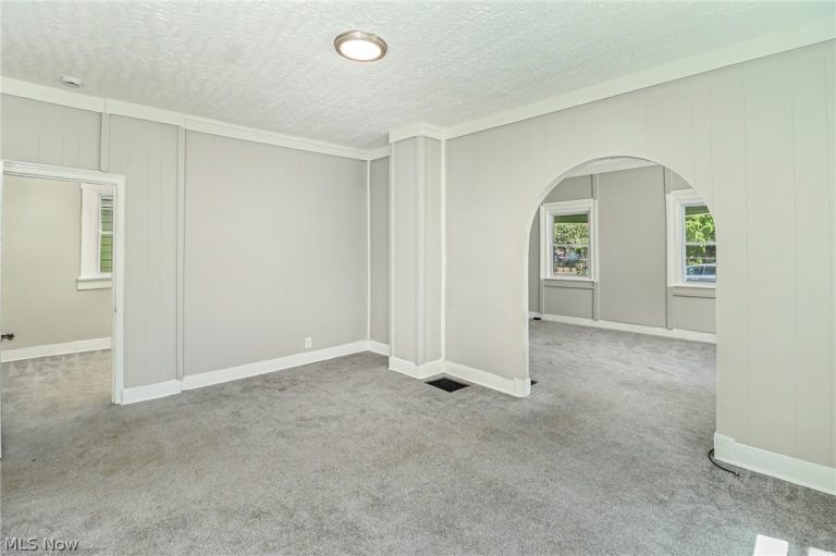 3118 30th Street, Cleveland, OH - Photo 3
