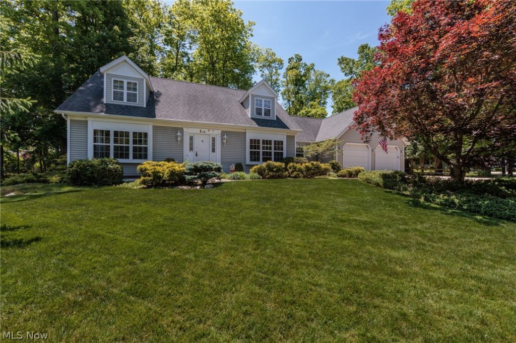818 Shagbark Trail, Medina, OH