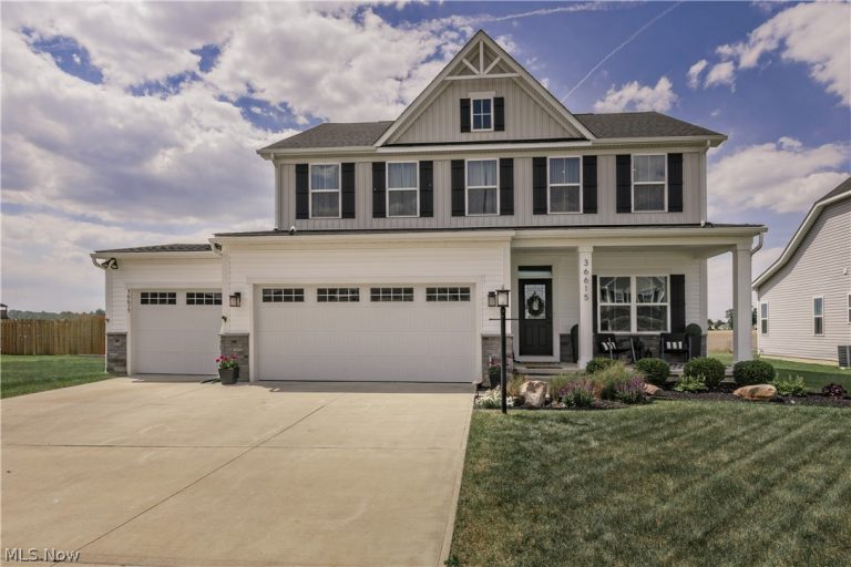 36615 Gladstone Mill Drive, North Ridgeville, OH, 44039