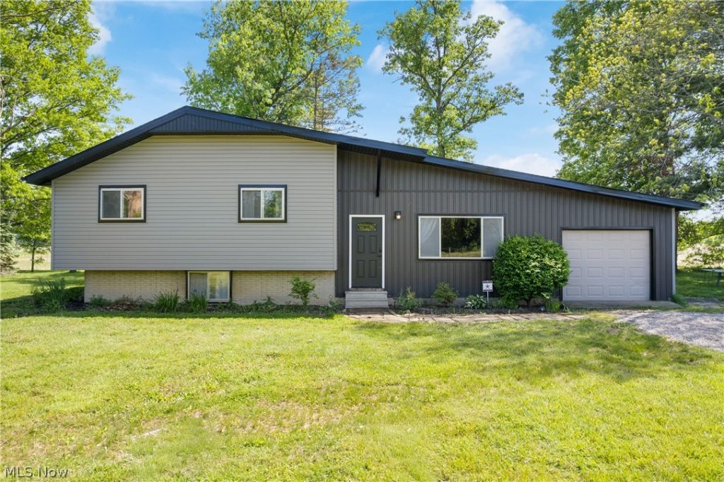 15494 Wheeler Road, LaGrange, OH