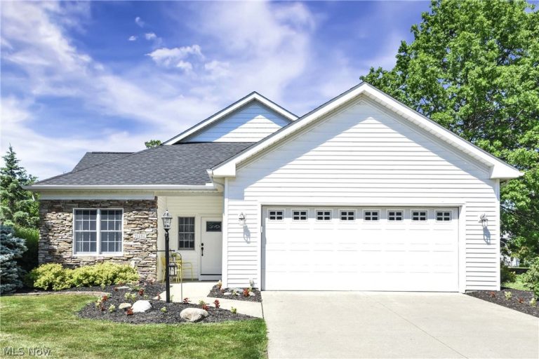 39282 Camelot Way, Avon, OH - Photo 8