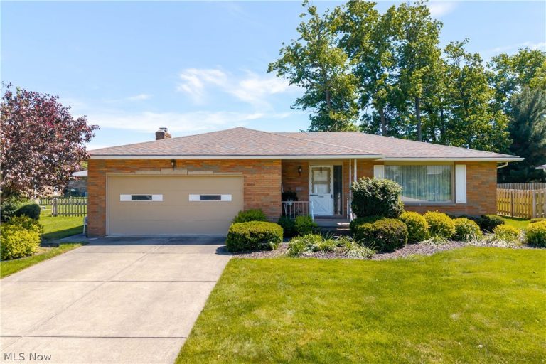 13899 Chippewa Trail, Middleburg Heights, OH, 44130