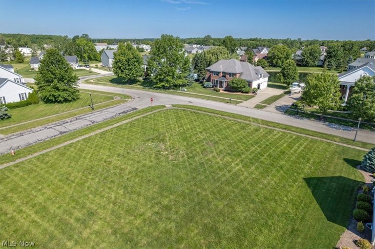 202 General Lee Street, LaGrange, OH - Photo 3