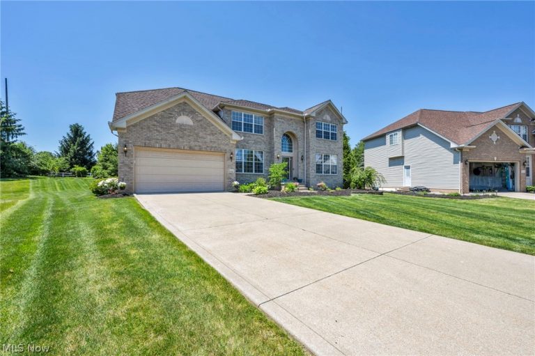 10342 Townley Court, Aurora, OH - Photo 3