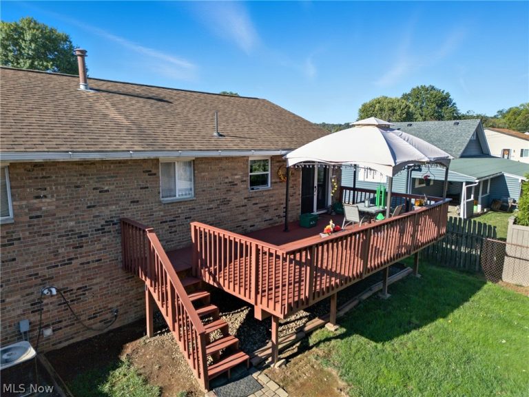 307 40th Street, Vienna, WV - Photo 8