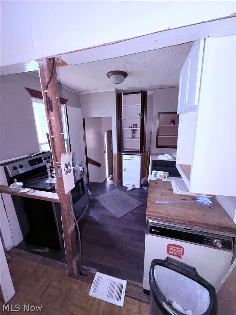 1725 Bentley Avenue, Youngstown, OH - Photo 8