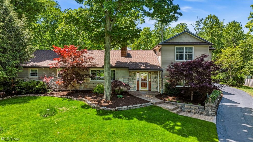 8360 Timberlane Drive, Concord Twp, OH