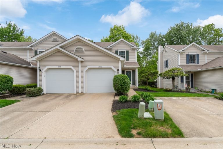 1740 Maxwell Boulevard, Brunswick, OH - Photo 2