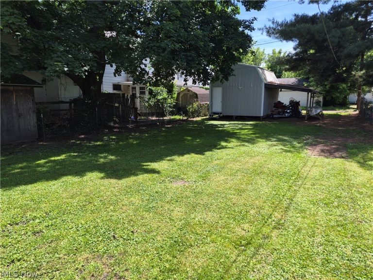 1029 Main Street, Coshocton, OH - Photo 5