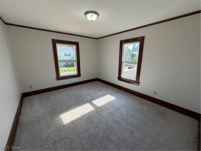 383 Tallmadge Avenue, Akron, OH - Photo 3