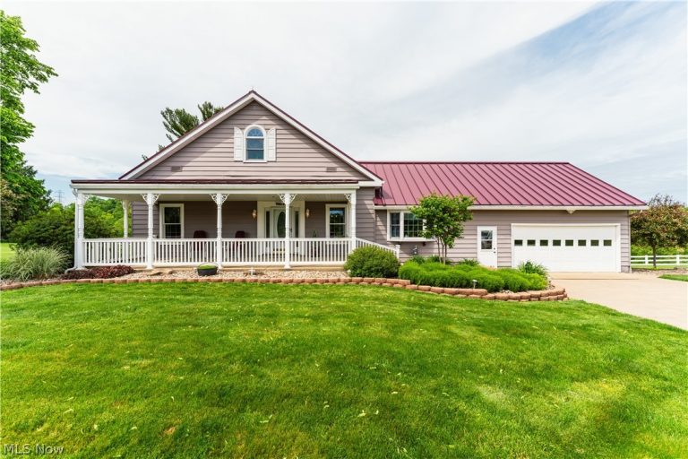 7759 Eddie Hill Road, Uhrichsville, OH - Photo 2