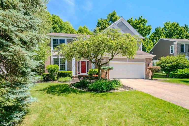 2345 Champion Trail, Twinsburg, OH - Photo 2